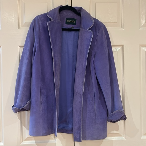 Danier Suede Leather Jacket and Pencil Skirt in Lilac - Picture 2 of 7